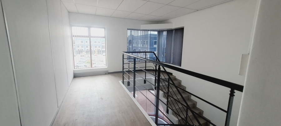 To Let commercial Property for Rent in Bo Oakdale Western Cape